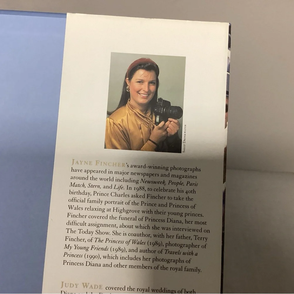 🟣 Diana - Portrait Of A Princess by Jayne Fincher, Royal Photographer - Awesome - Picture 6 of 16